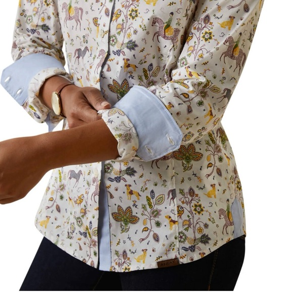 Ariat Women's Tomales Shirt - Folkore Print / Western / Equestrian Vibes - Picture 4 of 16
